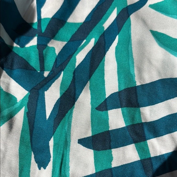 NWT La Blanca Tie Front Coverup Pants. Size Large - Picture 10 of 11